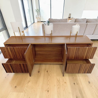 Credenza Aria Tableada "F"