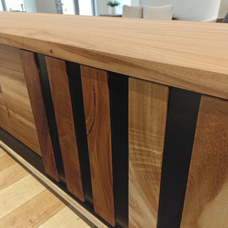 Credenza Smith
