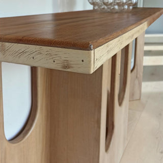 Credenza Maldivas Rosa Morada Parota
