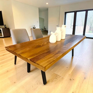 Mesa de Comedor Bari 8P 2.20M Parota