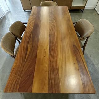 Mesa de Comedor Bari 8P 2.20M Parota
