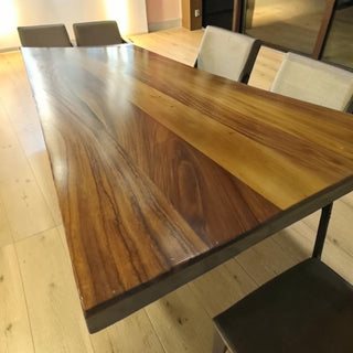 Mesa de Comedor Bari 8P 2.20M Parota