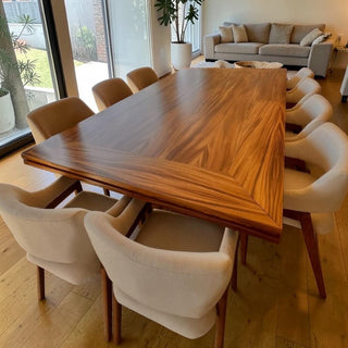 Mesa de Comedor Yakarta 10P 2.40M Chapa Parota