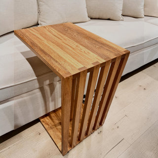 Mesa Lateral Linda Rosa Morada